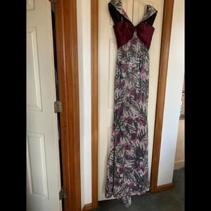 Badgley Mischka  Womens Off The Shoulder Gown Plum Sequin Size 2